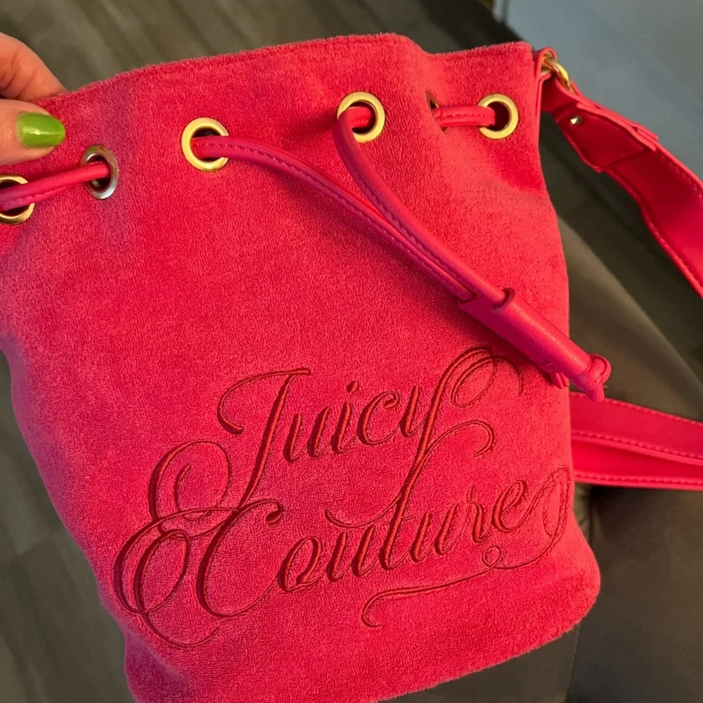 Juicy Couture Hot Pink Bucket Shoulder Bag